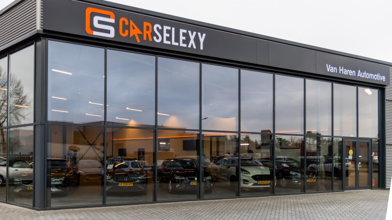 Neem contact op met Carselexy dealer Van Haren Automotive uit Venray (Limburg)